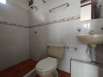 apartamento en arriendo en urbanización barranquilla. Cod A127460