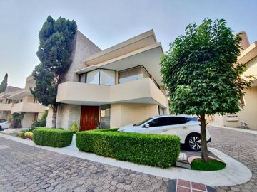 Casa en Venta en La Herradura
