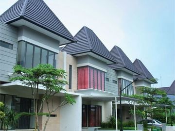 FONTANA Modern Millennial Luxury Home Resort at The Amaya Ungaran