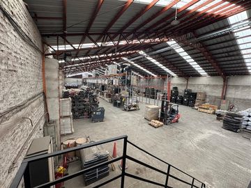 ARRIENDO BODEGA 2000M2/TERRENO2000M2 LA VARA-SAN BERNARDO