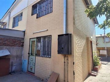 Casa 3 dorm. Profesora Irma Salas, Puente Alto