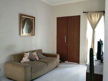 Rumah Hot Sale Siap Huni Di Emerald Bintaro - Sc 5103