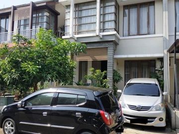 Rumah Hot Sale Siap Huni Di Emerald Bintaro - Sc 5103