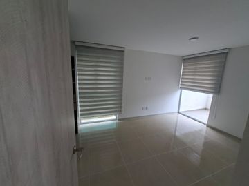 apartamento en arriendo en av. 30 de agosto. Cod A127002