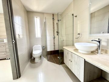apartamento en venta en ciudad jardín. Cod V67260