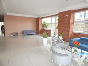 apartamento en venta en ciudad jardín. Cod V67260