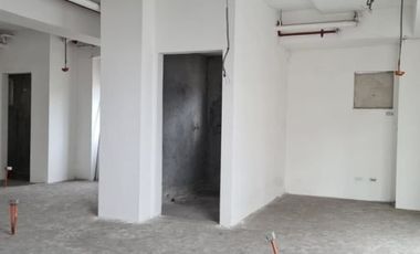 For Sale 3BR Penthouse Unit in Vimana Verde Residences