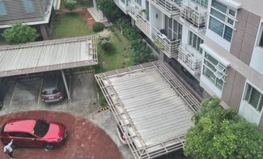 For Sale 3BR Penthouse Unit in Vimana Verde Residences
