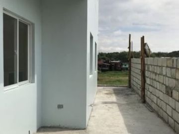 Townhouse for Sale in Angono Rizal For more details, Tripping contact: DONALD PORTUGUEZ SUN# 0933825---- TM# 0955561----