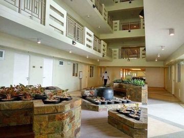 1 Bedroom Ready for Occupancy Condo in Quezon City near Landers, SM North, Trinoma