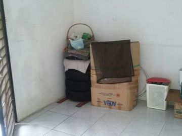 Rumah kondisi masih bagus siap huni di Manyaran
