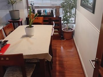 EXCELENTE Departamento ,Recibos, 3 dormitorios , escritorio