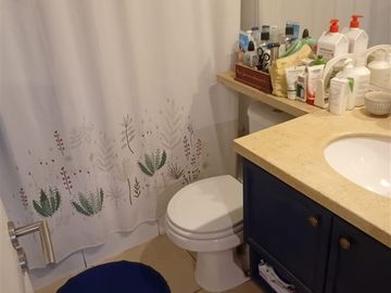 EXCELENTE Departamento ,Recibos, 3 dormitorios , escritorio