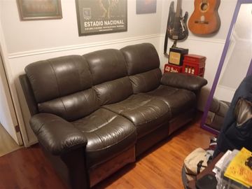 EXCELENTE Departamento ,Recibos, 3 dormitorios , escritorio