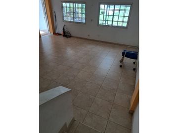 Se Vende Casa Dúplex en Limajo $ 285 k AB