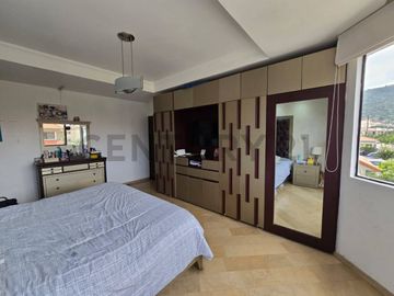 Venta de Casa con piscina en Urbanización Via al Sol, Vía a la Costa V.Vill