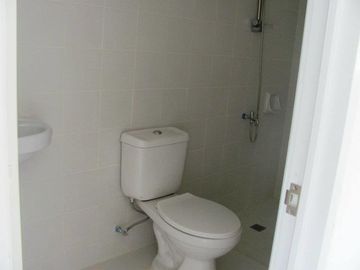 2 units left, FULLY CONSTRUCTED Single House for Sale near Manila Airport