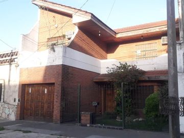 Chalet en venta en Lanus Oeste