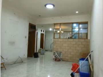 MURAH KALE RUMAH GADING SERPONG SEKTOR 7 LUAS 126 JALN LEBAR