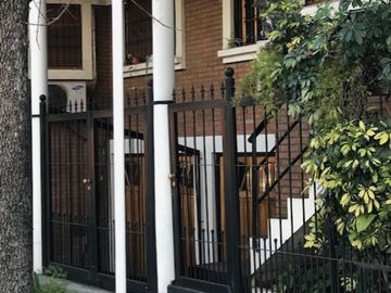 DUPLEX , CON GARAGE , DOS PATIOS , EXCELENTE UBICACION