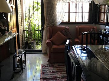 DUPLEX , CON GARAGE , DOS PATIOS , EXCELENTE UBICACION