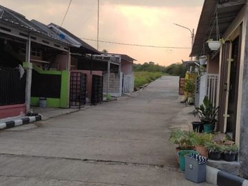 Rumah Minimalis di Purwakarta Strategis Dekat Pasar Rebo