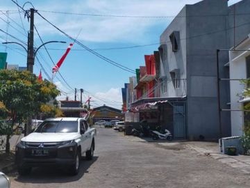 Ruko Manyar Raya Resort Gresik, Dekat pintu tol Hadap utara