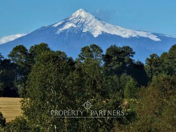 Terreno con gran vista al volcán Villarrica