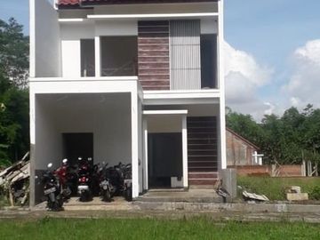 PERUMAHAN ISLAMI 2 LANTAI TERLARIS DI MALANG MURAH