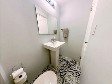 Se Vende Apartamento de 207 m2, en P.H. Star Bay, a $315,000
