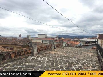 Casa de venta en Centro - San Sebastian – código:15336