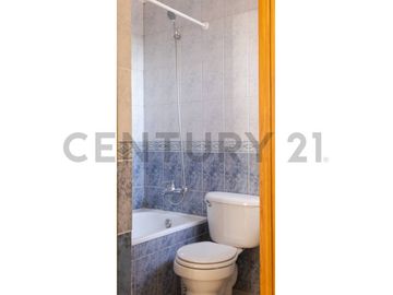 Vendo casa espaciosa en sector San Joaquín