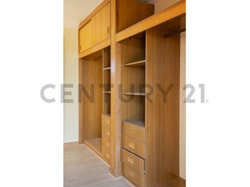 Vendo casa espaciosa en sector San Joaquín