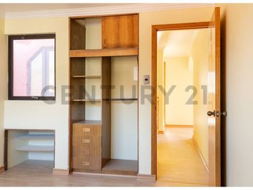 Vendo casa espaciosa en sector San Joaquín