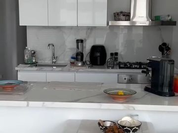 apartamento en venta en castillo grande. Cod V110