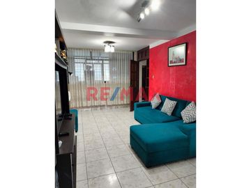 Te presentamos un hermoso departamento , ideal para ti y tu familia. Ubicado en una zona tranquila y con acceso a todos los servicios que necesitas, e