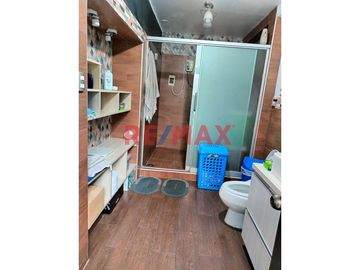 Te presentamos un hermoso departamento , ideal para ti y tu familia. Ubicado en una zona tranquila y con acceso a todos los servicios que necesitas, e