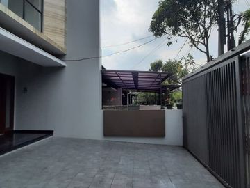 Rumah Baru Sangat Strategis Di Batununggal Mulia Raya Dekat Tol Buah Batu Bandung