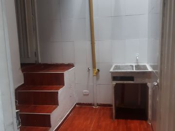 SE VENDE CASA EN VILLAMARIA-CALDAS CON RENTA