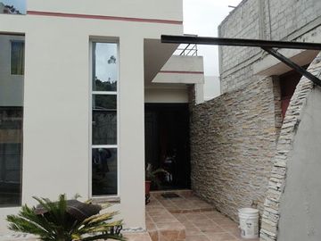 Venta de casa en Otavalo Conjunto Privado