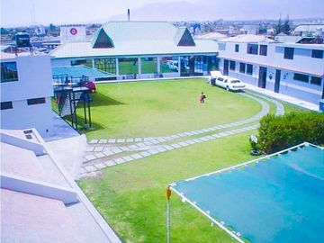 VENTA LOCAL DE EVENTOS EN AV. ALFONSO UGARTE - CERCADO