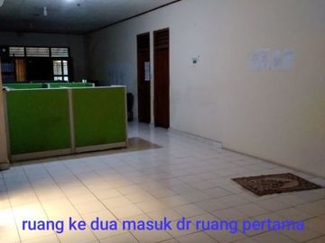 Dijual Cepat Rumah Bisa Buat Kantor Lokasi di Pondok Pinang Jakarta