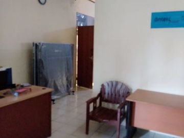 Dijual Cepat Rumah Bisa Buat Kantor Lokasi di Pondok Pinang Jakarta