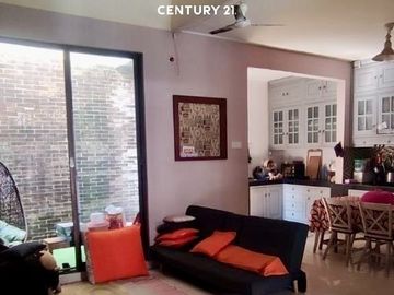 Dijual Rumah Strategis  Di Cluster Dekat Stasiun Bintaro
