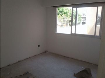Espectacular Dto.3 amb.,A estrenar,de categoria-Contrafrente-Amplia cocina independiente-Lavadero-Balcon