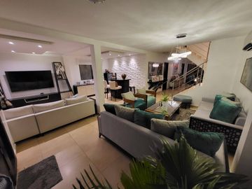 SE VENDE CASA EN CIUDAD CELESTE