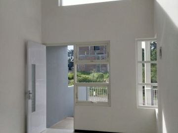 Perumahan Konsep Villa Terbesar di Dau Malang, Dekat Kota Batu dan Kota Malang, Angsuran Cicilan Terserah Inhouse
