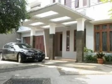 Rumah Bagus Terawat Siap Huni Pinggir Jalan Utama Bangka Kemang Jakarta Selatan