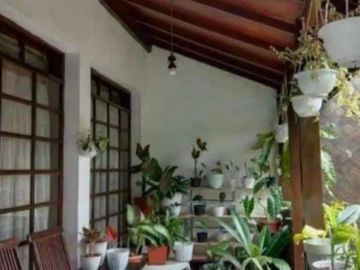 Rumah maleer gatot subroto dekat turangga, kiaracondong bandung