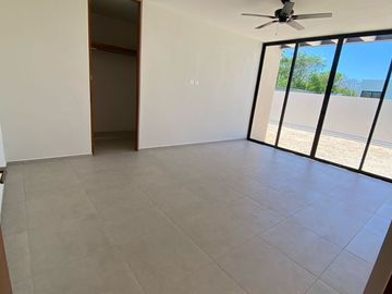 Casa en venta una planta  Mérida Yucatán, Privada Rocío Country Living